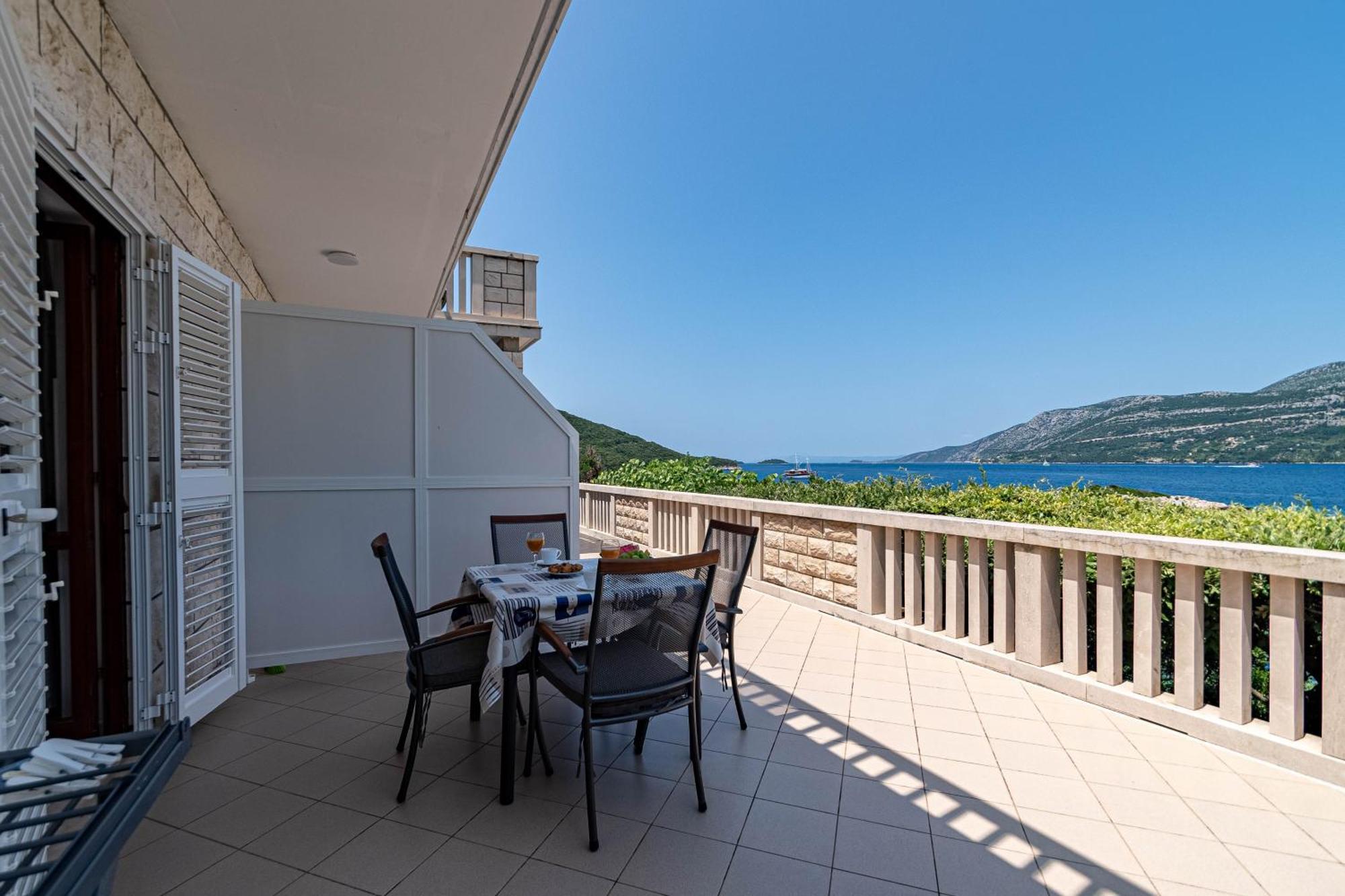 Apartments By The Sea Tri Zala, Korcula - 9237 Zrnovo Екстер'єр фото